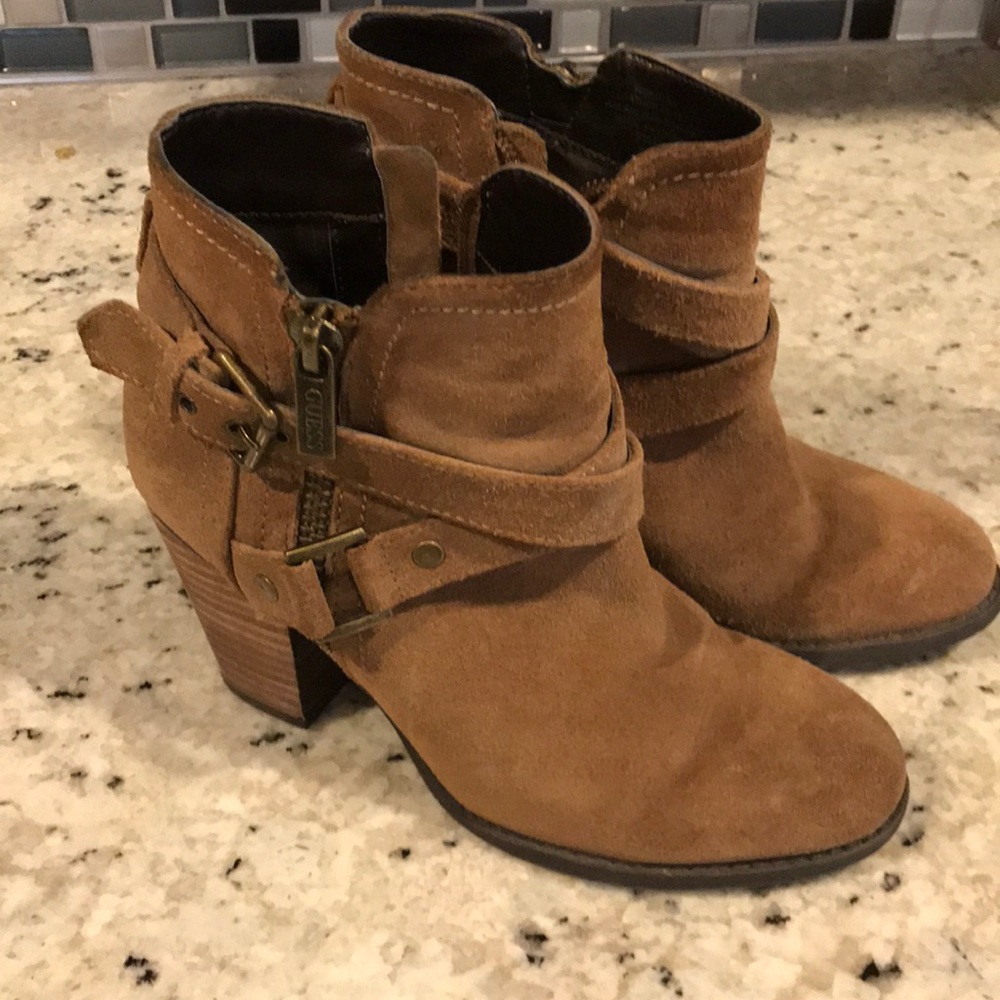 Guess leather strap ankle bootie